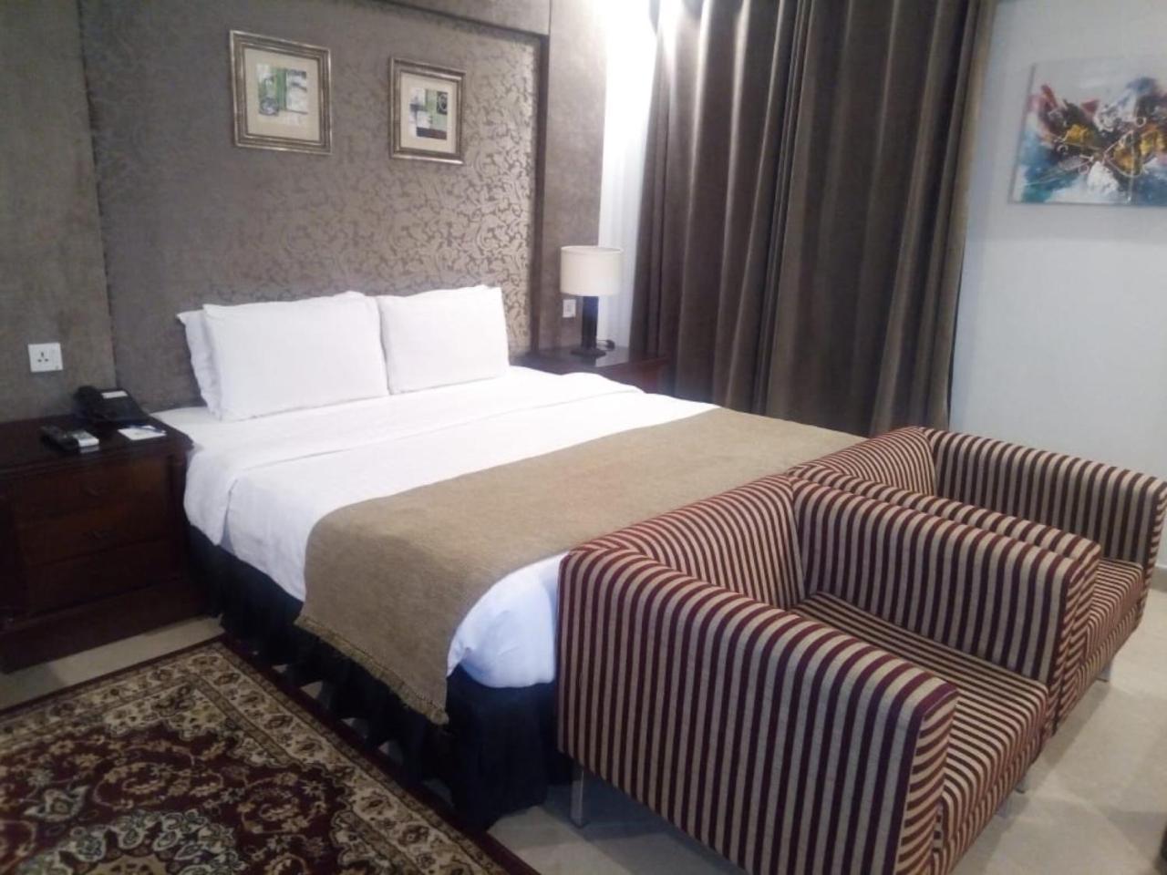 Hotel One Super, Ισλαμαμπάντ Εξωτερικό φωτογραφία